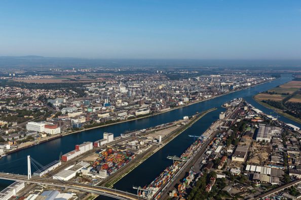 Eine Luftaufnahme des BASF-Geländes in Ludwigshafen.