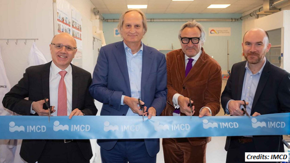 Von links nach rechts: Johann Milchram, Managing Director IMCD SEE, Piet van der Slikke, IMCD Chief Executive Officer, Frank Schneider, Director Coatings & Construction IMCD Group und Mitglied des IMCD Group Executive Committee und Jerome Bollard, Technical Director Coatings & Construction IMCD Group